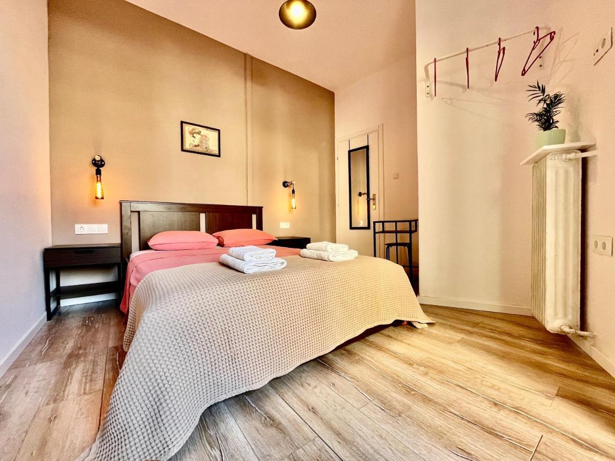B&B Boutique Two Bedrooms Apartments Αθήνα Εξωτερικό φωτογραφία