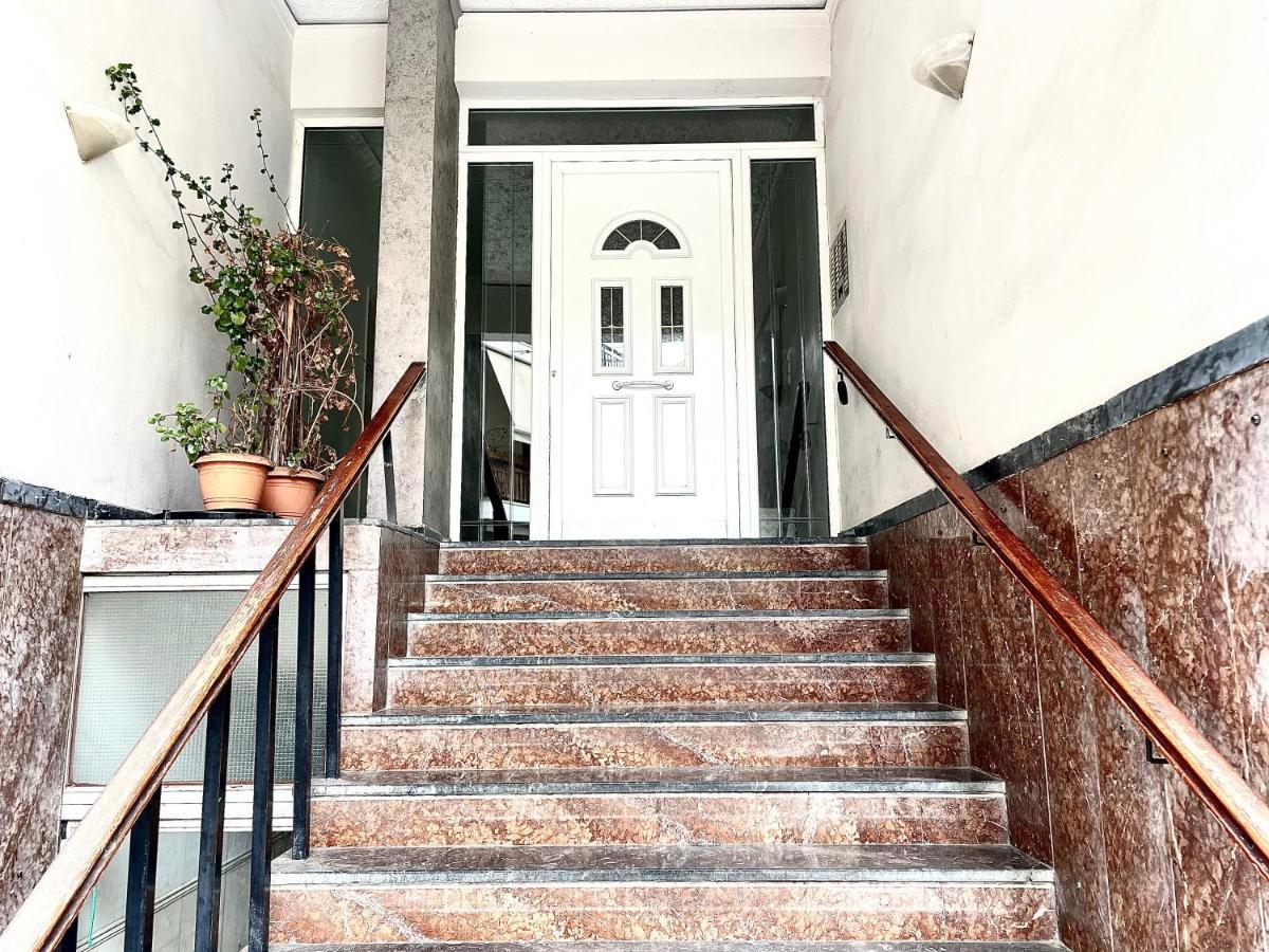 B&B Boutique Two Bedrooms Apartments Αθήνα Εξωτερικό φωτογραφία