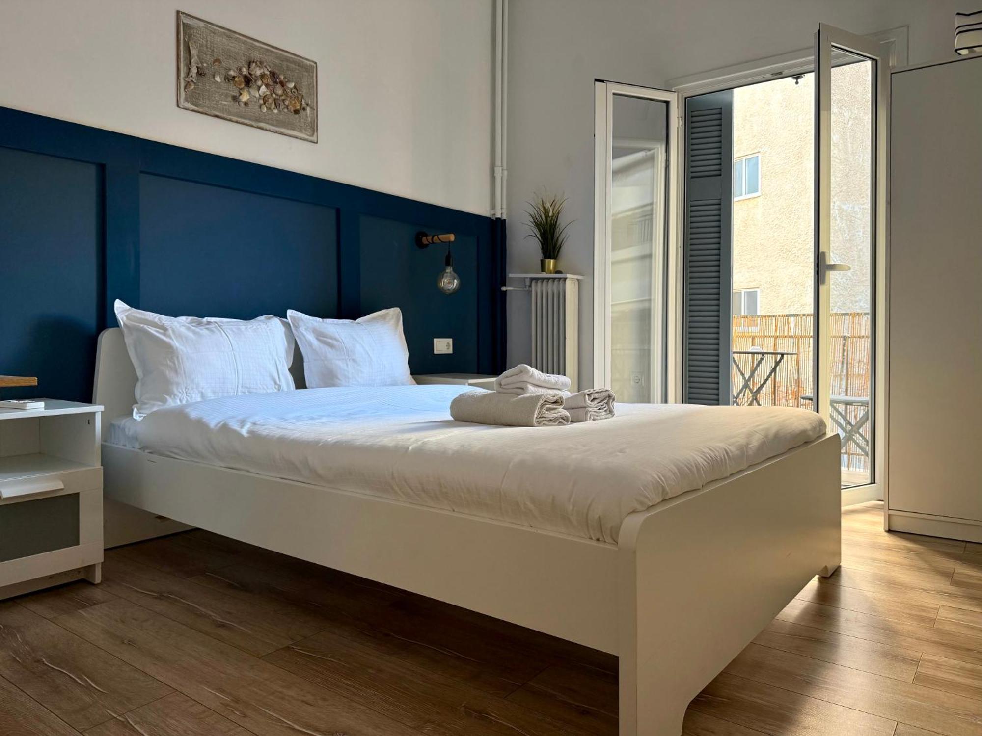 B&B Boutique Two Bedrooms Apartments Αθήνα Εξωτερικό φωτογραφία